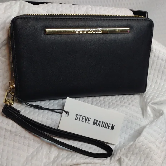 Steve Madden Black Clutch with Gold Detail - Picture 3 of 8